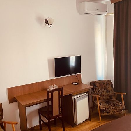 Hotel Moldova Bîrlad Εξωτερικό φωτογραφία