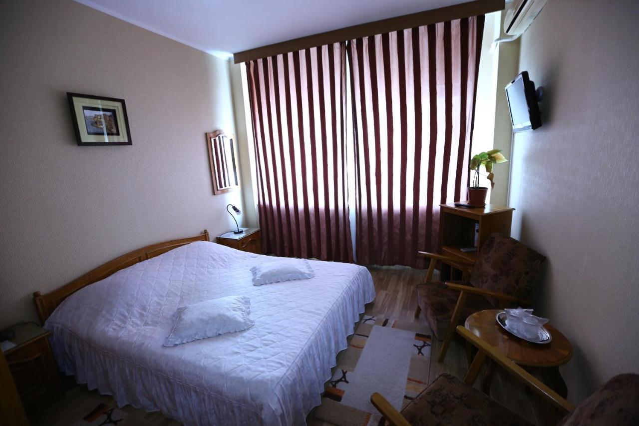 Hotel Moldova Bîrlad Εξωτερικό φωτογραφία