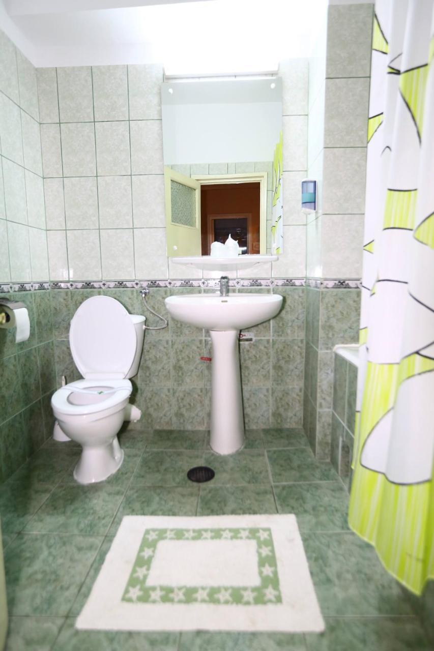 Hotel Moldova Bîrlad Εξωτερικό φωτογραφία